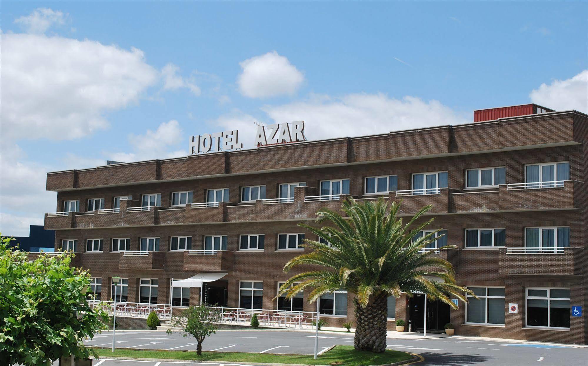 Hotel Azar Plasencia Exteriör bild